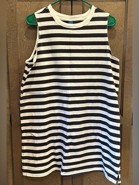 Black And Old Navy White Dress for Sale up to 90% Off: Poshmark
